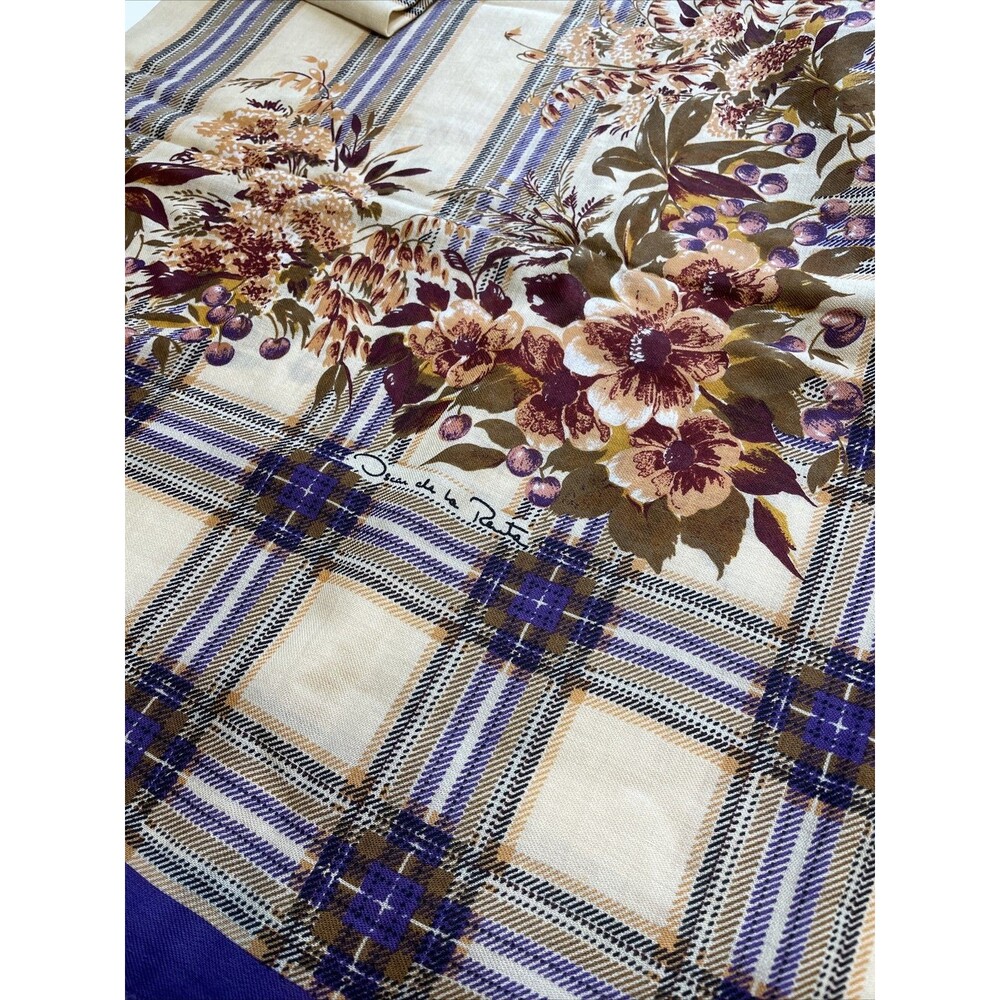 Fall Scarf OSCAR DE LA RENTA Shawl Wrap Purple Plaid & Flowers 50”